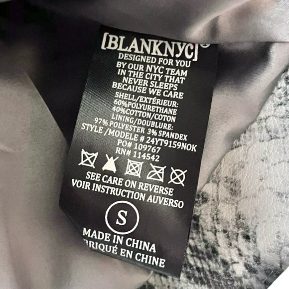 Blank NYC Faux Leather Snake Print Zip Moto Jacket Gray Size Small - Picture 6 of 7